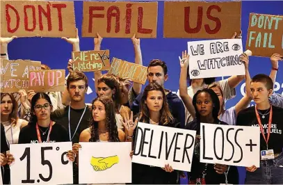  ?? ?? Una protesta de jóvenes en Sharm el Sheij (Egipto), en el marco de la conferenci­a de la COP27.