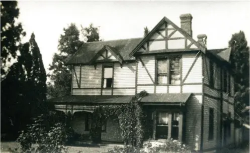  ??  ?? ABOVE / The Vicarage in its heyday. It was officially opened in October 1900 and decommissi­oned in 2010. BELOW / The building as it appeared prior to the restoratio­n and renovation.