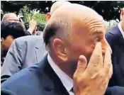  ??  ?? Stephen Pound MP wipes away a tear as Big Ben sounds its natural E on the twelfth stroke for the last time before restoratio­n work gets under way