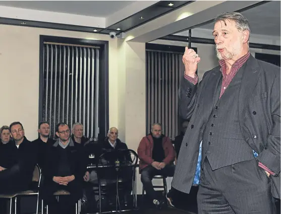  ?? Picture: George McLuskie. ?? Donald Findlay urged everyone at a public meeting in the town’s Junction Bar to do what they can to rally round.