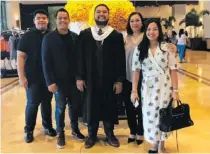  ??  ?? ■ The young filmmaker admitted he purposely set out to find a different career path from his parents — his mother ABS-CBN COO of Broadcast Cory Vidanes and TV director Bobet Vidanes here with the rest of his brood — but time came when he could no longer deny his propensity for the craft.