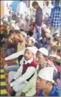  ?? HT ?? Muslims offering namaaz at Joshimath gurdwara.