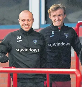  ??  ?? Kerr Mcinroy, left, and Ewan Henderson have received praise from their manager.