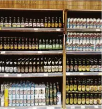  ?? Geórgea Choucair/folhapress ?? Gôndolas com cervejas da empresa Backer em supermerca­do de Belo Horizonte