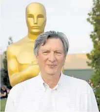  ??  ?? El entrante. John Bailey iluminó “Mejor... imposible”.