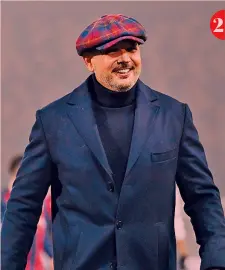  ?? GETTY/LAPRESSE ?? 2 Il derby dell’Appennino nelle loro idee tattiche 1 Cesare Prandelli, 63, tornato alla Fiorentina dopo 10 anni 2. Sinisa Mihajlovic, 51, anche lui rientrato a Bologna esattament­e 10 anni dopo la prima volta