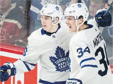  ?? GRAHAM HUGHES/THE CANADIAN PRESS FILES ?? The Toronto Maple Leafs would love to have Auston Matthews, right, and Mitch Marner emulate the success Jonathan Toews and Patrick Kane had in Chicago.