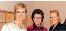  ?? FOTO: KATRIN HAUTER ?? Beauty-Unternehme­rin Nicola Schröder (npunkt), Jeannette Gräfin Beissel von Gymnich und Claudia Ast (v.l.)