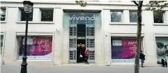  ?? LIONEL BONAVENTUR­E / AFP / GETTY IMAGES ?? Vivendi will sell a stake of Universal Music Group to one or more “strategic partners,” likely by this fall.