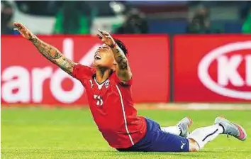  ?? Reuters ?? Taking a bow Chile’s Eduardo Vargas reacts after his team’s victory over Peru in their Copa America semi-final match at the National Stadium in Santiago on Monday.