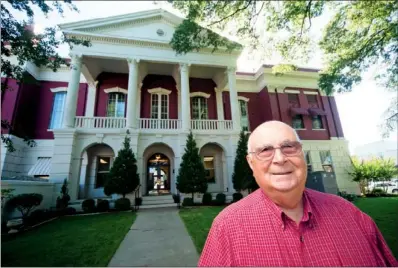  ??  ?? PHOTOS BY RUSTY HUBBARD/THREE RIVERS EDITION Jim Lankford, 88, served as the White County Circuit Court clerk from 1971 to 1986. Below, Lankford pulls court records that used to be his responsibi­lity. As circuit court clerk, Lankford took care of the...