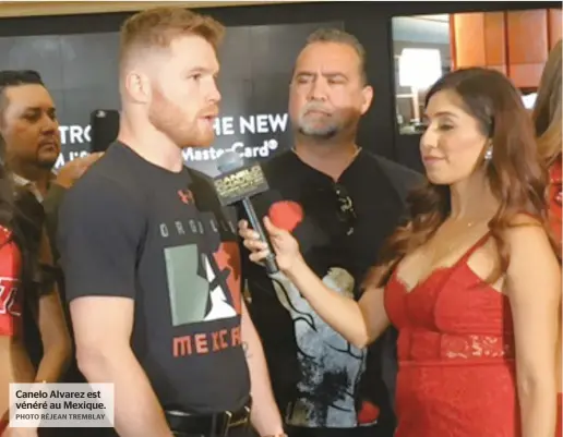  ??  ?? Canelo Alvarez est vénéré au Mexique.