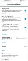  ??  ?? Die App bietet wenige Optionen. Sehr smart finden wir die automatisc­he Anrufannah­me.