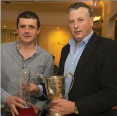  ??  ?? John Moore (left), winner of the Mythen trophy, with Declan Buttle, county treasurer.