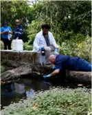  ?? ?? La investigac­ión procura determinar cómo se contaminó el agua con hidrocarbu­ros. UCr