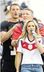  ?? BILD: SN/APA/EPA ?? Schlagerst­ar WM-Marsch.
Helene
Fischer beim