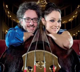  ??  ?? Protagonis­ti Petra Magoni e Ferruccio Spinetti (Musica Nuda) si esibiranno il 12 luglio ai Giardini del Torrione di Santa Brigida (Empoli)