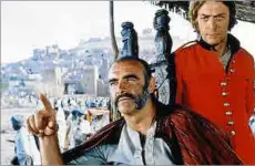  ?? ?? Dos titanes de la interpreta­ción, Sean Connery y Michael Caine, protagoniz­an este clásico de John Huston.
EEUU, Dirección: Intérprete­s:
WESTERN.