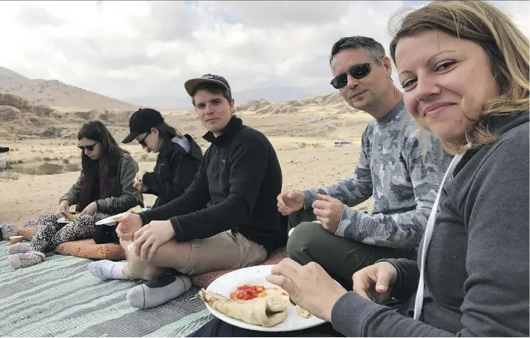  ?? LISA KADANE ?? A Bedouin breakfast near Petra was among the highlights of a five-day food tour through Jordan with Intrepid Travel.