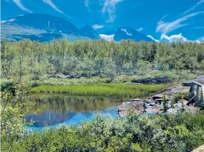  ?? BILD: MIKAEL LUNDIN ?? Treparksmö­tet går där nationalpa­rkerna Sarek, Stora Sjöfallet och Padjelanta möts. Bilden är från Akka i Stora Sjöfallet.