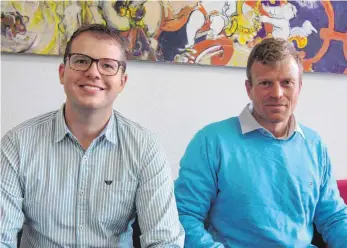  ?? FOTO: INGE FINK-SPÖRI ?? Martin Münsch (links) und Christian Schlipp sind die neuen Lehrer an der Helene-Weber-Schule in Bad Saulgau.