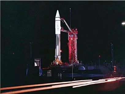  ?? CONVAIR / GENERAL DYNAMICS ASTRONAUTI­CS ATLAS NEGATIVE COLLECTION / SAN DIEGO AIR AND SPACE MUSEUM VIA AP ?? This Sept. 20, 1966, photo, shows an Atlas Centaur 7 rocket on the launchpad at Cape Canaveral, Fla. NASA’s leading asteroid expert, Paul Chodas, speculates that asteroid 2020 SO, as it is formally known, is actually a Centaur upper rocket stage that propelled NASA’s Surveyor 2 lander to the moon in 1966 before it was discarded.