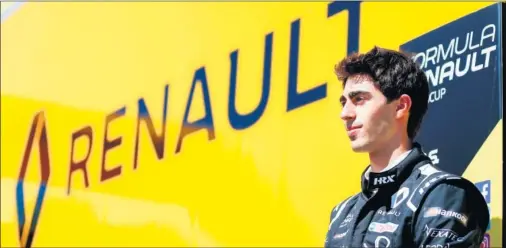  ??  ?? David Vidales, en el podio de la Fórmula Renault Eurocup en Ímola, donde ganó las dos carreras que se corrieron los pasados 25 y 26 de julio.