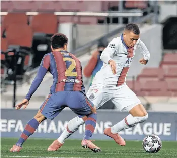  ?? /EFE. ?? Luego de su exhibición de esta semana frente al Barcelona, en la que marcó tres goles para la goleada (1-4) del PSG, creció el interés por el goleador francés.