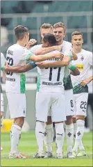  ?? FOTO: EFE ?? El Gladbach, celebrando su 4ª plaza