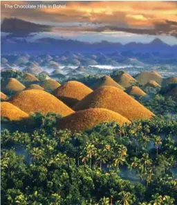  ??  ?? The Chocolate Hills in Bohol