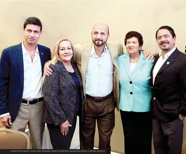  ??  ?? SERGIO MALDONADO, ALMA LAURA AMPARÁN, CARLOS TALANCÓN, MAGDALENA PERAZA Y ANDRÉS ZORRILLA