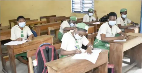  ?? Students of New Era Girls Senior Secondary School, Surulere in class ??