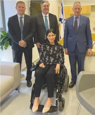  ?? (Courtesy) ?? ENERGY MINISTER Karin Elharrar with the ministry director-general Udi Adiri, US mediator John Dresher and Michael Ratney, interim head of the US Embassy in Jerusalem.