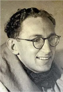  ??  ?? Doug Vahry served in the Pacific from February to October 1945, in the Solomon Islands and specifical­ly the Guadalcana­l theatre.