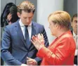 ?? FOTO: DPA ?? Kanzlerin trifft Kanzler: Angela Merkel in Brüssel mit Österreich­s Sebastian Kurz.