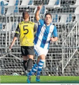  ?? MIGUEL ÁNGEL GONZÁLEZ ?? Caballero celebra uno de sus goles el año pasado en La Juventud.