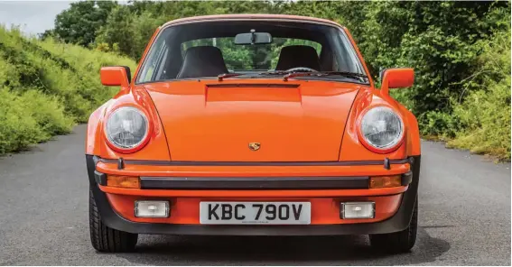  ??  ?? Above: Not the view the average Ferrari driver wanted in his rear-view mirror back in the 1970s…
Opposite page: Before and mid-restoratio­n photos give some idea of what the Ninemeiste­r team were up against. The colour change to Continenta­l Orange was an inspired decision