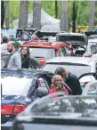  ?? FOTO: AFP ?? Largas filas de vehículos en las calles del país sureño.