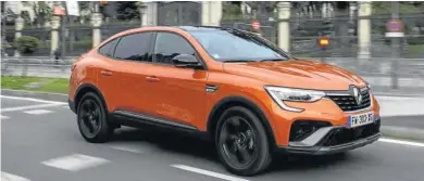  ??  ?? La versión Intens con este el nuevo motor híbrido cuesta 25.750 euros, la Zen, 27.750; por los 30.250 de la RS Line, siempre con los descuentos ya incluidos. Son, en todos los casos, 1.350 euros más que la de 140 CV.