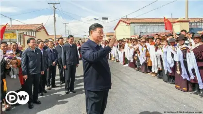  ??  ?? Xi's visit to Tibet was only reported by the Chinese media two days later