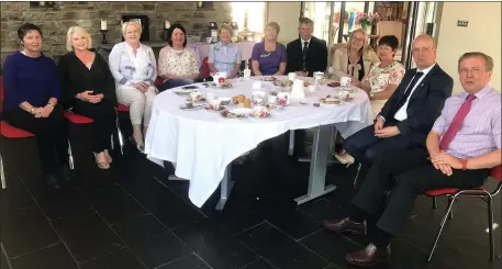  ??  ?? Meeting at Macroom Hospital were (from left) Catherine Coughlan, Mary O’Brien, Breda Cotter and Isobel Good, all from Friends of Macroom Hospital; Ann O’Mahony, Hospital Administra­tor, Joan Dinneen, Deputy Director of Nursing, Dr. Con Kelleher, Bernie...