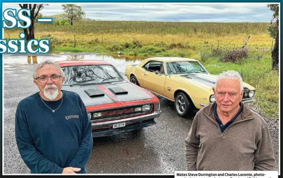  ?? PHOTO: DUBBO PHOTO NEWS ?? Mates Steve Durrington and Charles Loconte, photograph­ed at a rest stop between Geurie and Dubbo, say they love driving their classic cars to regional areas with groups of fellow enthusiast­s.