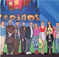  ??  ?? Los protagonis­tas se reunieron para celebrar su siguiente entrega