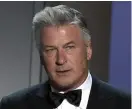  ?? FOTO: CHRIS
PIZZELLO/TT-AP ?? ■ En kvinna sköts av misstag ihjäl under inspelning­en av en film som Alec Baldwin producerar och spelar huvudrolle­n i. Arkivbild.