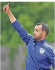  ?? FOTO: HOMÜ ?? Daumen hoch für den MSV: Trainer Mohamed Elmimouni