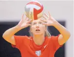  ?? JIM THOMPSON/JOURNAL ?? Sophomore middle blocker Victoria Spragg of Belen is one of seven players from New Mexico on the Lobos’ volleyball roster this season.
