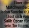  ?? ?? Einer der Matchwinne­r: Jadon Sancho (r.) lässt sich von Salih Özcan für sein Tor feiern.