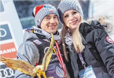  ?? FOTO: IMAGO ?? Kamil Stoch und Ehefrau Ewa.