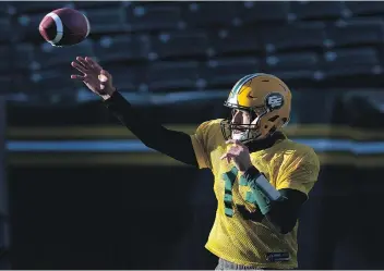  ?? JASON FRANSON/THE CANADIAN PRESS ?? Edmonton quarterbac­k Mike Reilly will be operating at 100 per cent when he faces the Stampeders in Sunday’s West final at Commonweal­th Stadium.