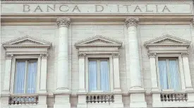  ??  ?? Al lavoro. Bankitalia tra i protagonis­ti del cantiere per il piano-banche